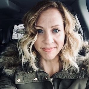 Meet your Posher, Casey